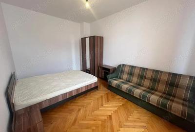 Garsonieră decomandată în Central - 6