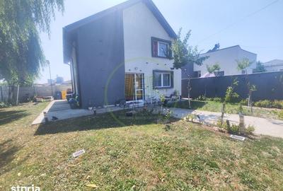 Casă cu 5 camere cu Teren 293 Mp în Central