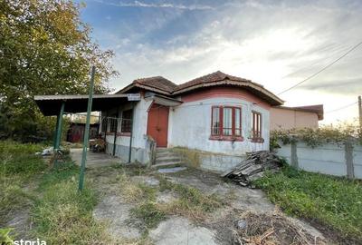 Casă cu 3 camere cu Teren 70 Mp în Țuglui