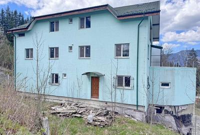 Vila cu priveliste deosebita de vanzare in Predeal - 13