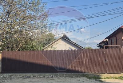 Casă cu 3 camere cu Teren 128 Mp în Central - 11
