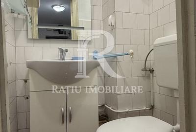 Apartament cu 4 camere decomandat în Decebal - 4
