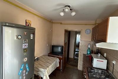 Apartament de vânzare, 4 camere, Râmnicu Vâlcea - 13