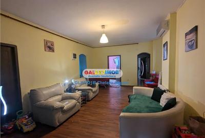 Calea Calarasilor,tot etaj 1/ 1, suprafata 200 mp,garaj,curt - 1