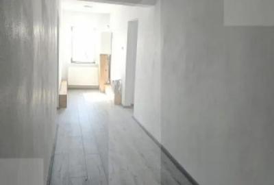 Apartament cu 3 camere decomandat în Semicentral - 8