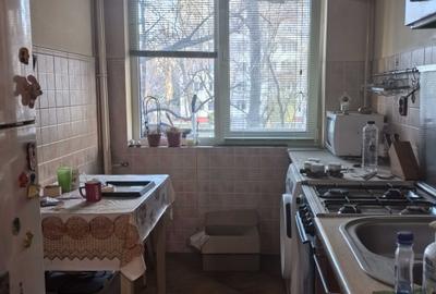 Apartament cu 2 camere semidecomandat în Berceni - 4