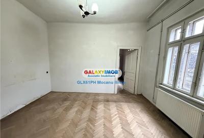 Casă cu 3 camere cu Teren 342 Mp în Central - 2