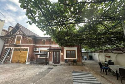 Casă individuală cu 8 camere cu Canalizare în Grădina Icoanei - 23