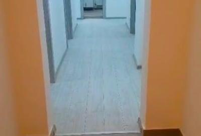 Apartament cu 4 camere decomandat în Centrul Civic - 2