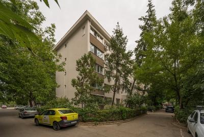 Apartament cu 3 camere - bloc reabilitat  - Giulesti - Metrou Crangasi 10 min - 2