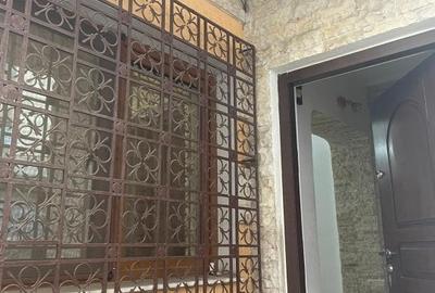 Parter VILA ,4 camere, 83.57 mp, decomandat, intrare separata, 159000 euro - 8