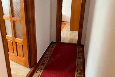 De inchiriat apartament 3 camere - 8