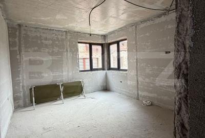 Casă cu 5 camere cu Teren 793 Mp în Central - 4