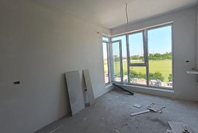 Apartament cu 3 camere semidecomandat în Central - 4