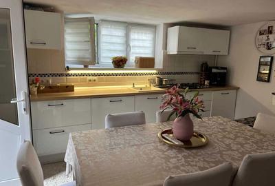 Casă cu 3 camere în Central - 4