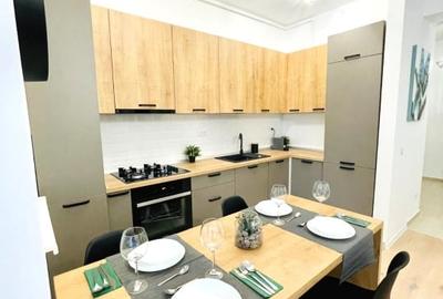 Apartament cu 2 camere semidecomandat, mobilat în Aviației