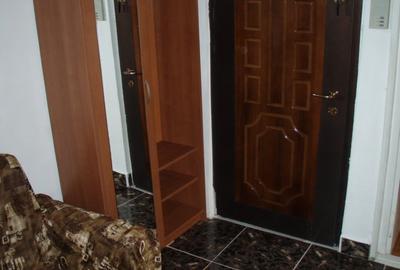 Proprietar ofer spre  inchiriere apartament 2 camere . - 1