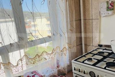 Apartament cu 2 camere, Zarnesti - 3