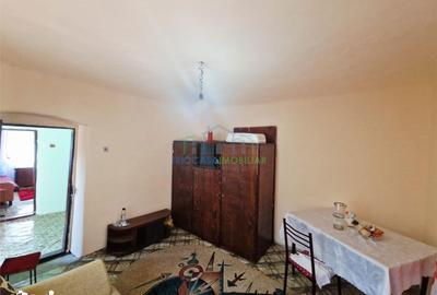 Casă cu 3 camere cu Teren 664 Mp în Gângiova - 14