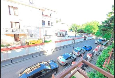 Apartament cu 4 camere decomandat în Primăverii - 2