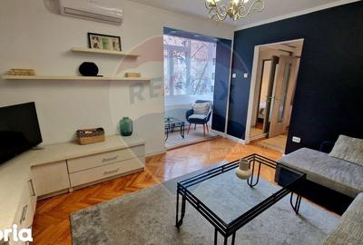 Apartament cu 2 camere semidecomandat, mobilat în Romană