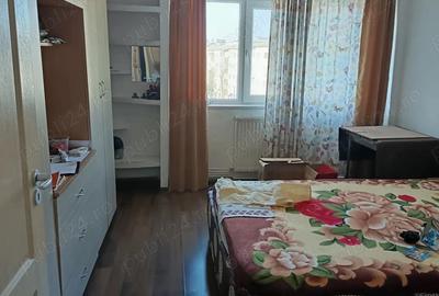 Apartament cu 3 camere decomandat în Micro 11 - 8