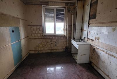 Apartament cu 3 camere decomandat în Rogerius - 7