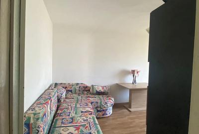 Inchiriez apartament 2 camere Pia?a Sud, etaj 3, mobilat complet. - 7