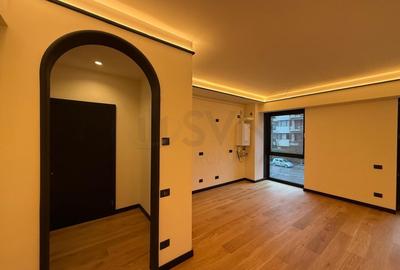 Apartament cu 4 camere semidecomandat în Central - 6