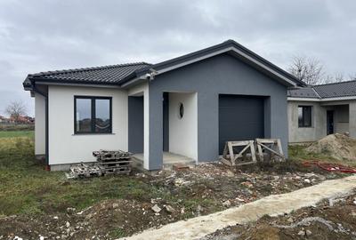 Casă cu 4 camere cu Teren 485 Mp în Vetiș - 16