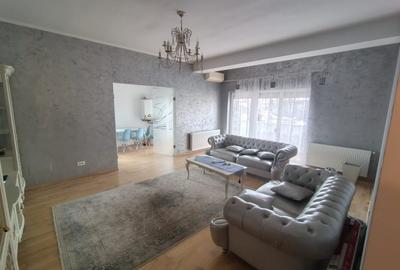 Apartament cu 3 camere semidecomandat, mobilat în Central - 2