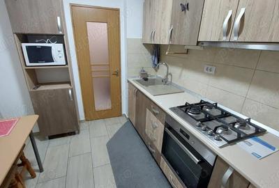 Apartament cu 2 camere decomandat+parcare in Rond Zimbru-Cofetaria A La Grec - 1