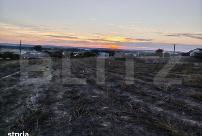 Teren de 400 mp, în Malu Mare