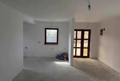 Casă cu 3 camere în Central - 4