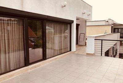 Apartament cu 3 camere decomandat în Găvana - 7