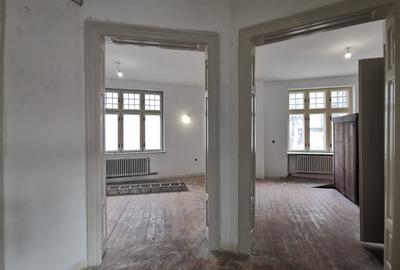 Casă individuală cu 12 camere cu Canalizare în Ferdinand - 5