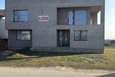 Casă cu 4 camere în Strejnicu - 5