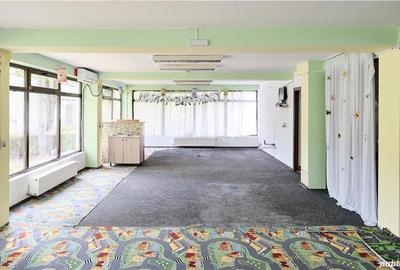 Spațiu comercial, de 200 mp, în Ultracentral - 5