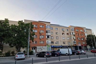 Vand apartament in Caracal, zona Centru - 1