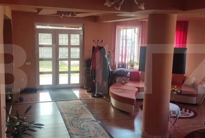 Casa cu 6 camere, 294 mp, zona-Nufarul - 5