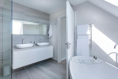 Apartament cu 2 camere decomandat în Berceni - 2