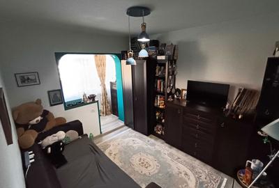 Apartament cu 2 camere decomandat în George Enescu - 1