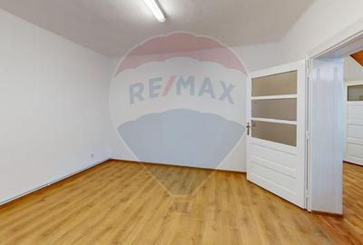 Casă cu 3 camere de vânzare Calea Dumbravii - 20