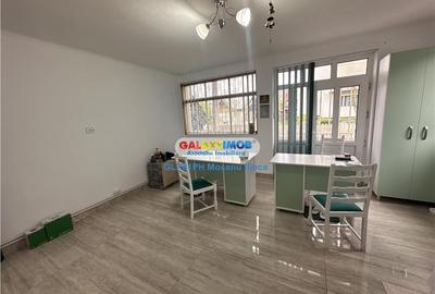 Inchiriere casa 4 camere, in Ploiesti, zona Vest