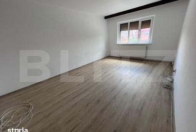 Apartament cu 2 camere decomandat, mobilat în Rovine - 4