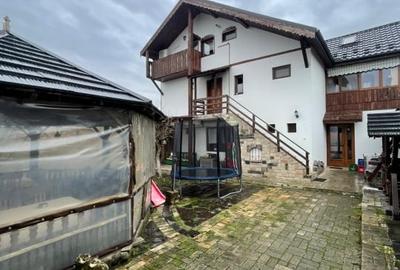 Pensiune P+1+M de vanzare, 396 mp, zona Orasul Vechi - 1