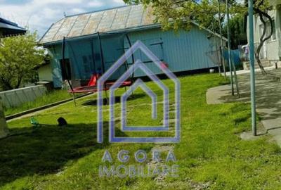 Casă cu 4 camere cu Teren 800 Mp în Moara