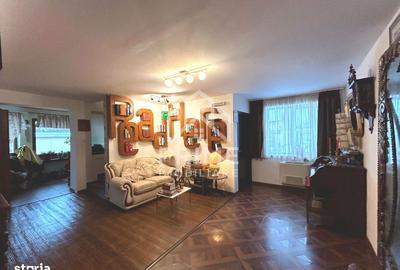 Casă cu 7 camere cu Teren 1004 Mp în Central - 2