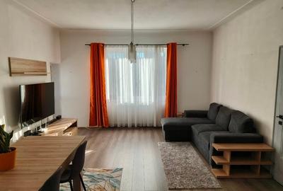 Apartament cu 4 camere semidecomandat, mobilat în Central - 3