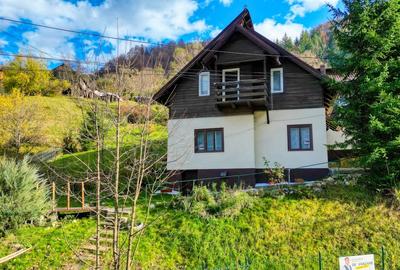 Casă individuală cu 11 camere cu Teren 1209 Mp în Cheia - 12